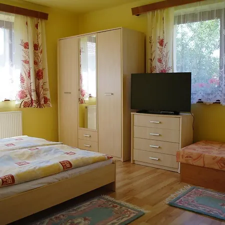 Bed & Breakfast Jaraba 2*