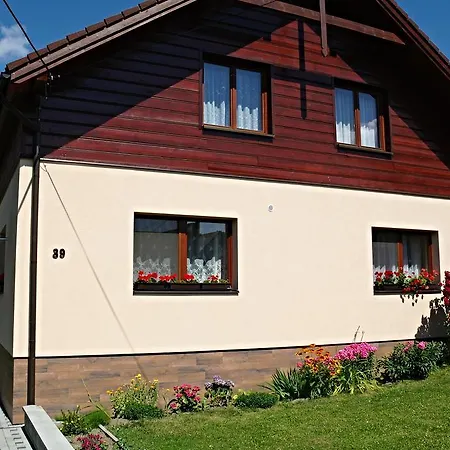 Bed & Breakfast Jaraba 2*